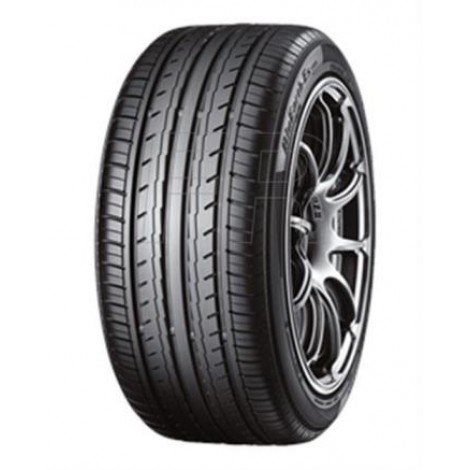 Yokohama BLUEARTH-ES ES32 225/40R18 92W