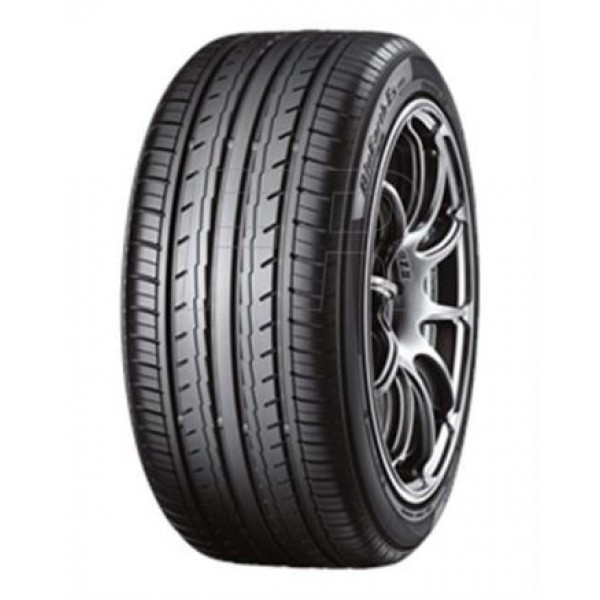 Yokohama BLUEARTH-ES ES32 235/40R18 95W