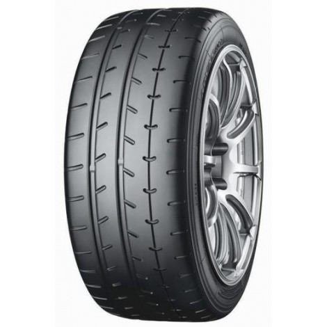 Yokohama ADVAN A052 215/40R17 87W